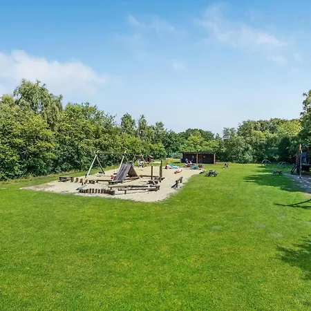 Casa de Férias Lovely In With Sauna